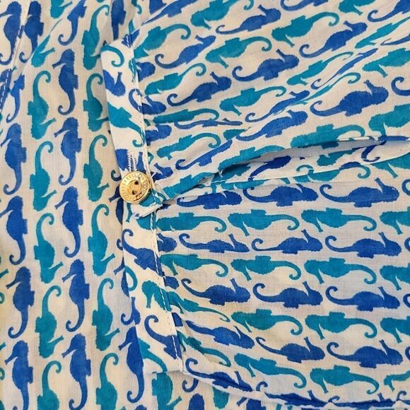 Talbots Blue & Teal Seahorse Print 3/4 Sleeve 1/2 Button Pleated Blouse Size M - Picture 5 of 7